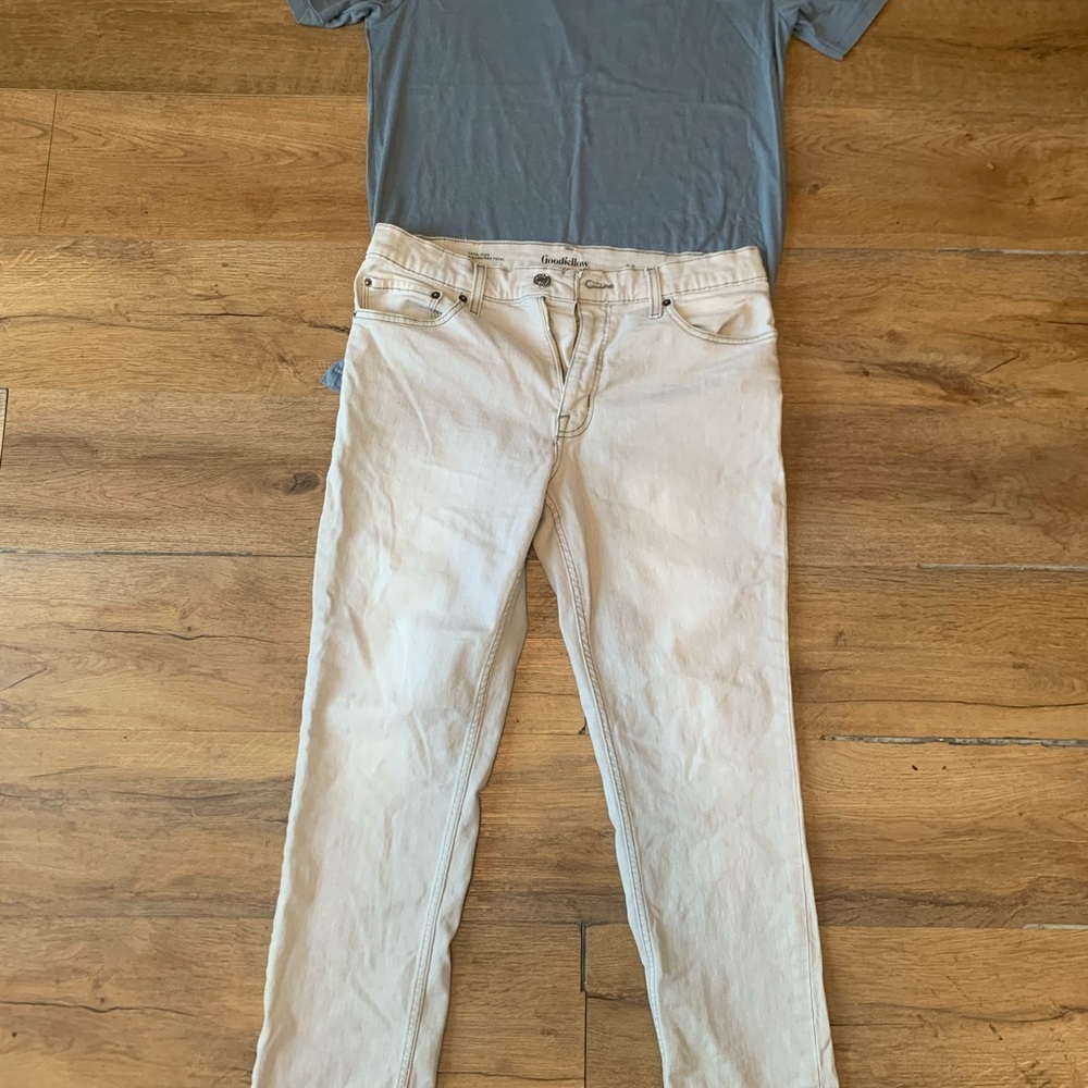 Goodfellow Jean white, size (33x30) T-Shirt size L